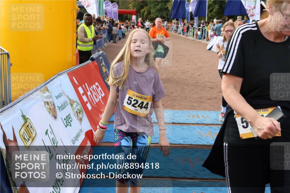 14.09.2025 - Airport Race Strokosch-Dieckow http://msf.ph/oto/8894818 14.09.2025 12:12:25 Ziel 848, 1662, 1853, 2075, 5013, 5111, 5157, 5193, 5244, 5286, 5399, 5468 meine-sportfotos.de