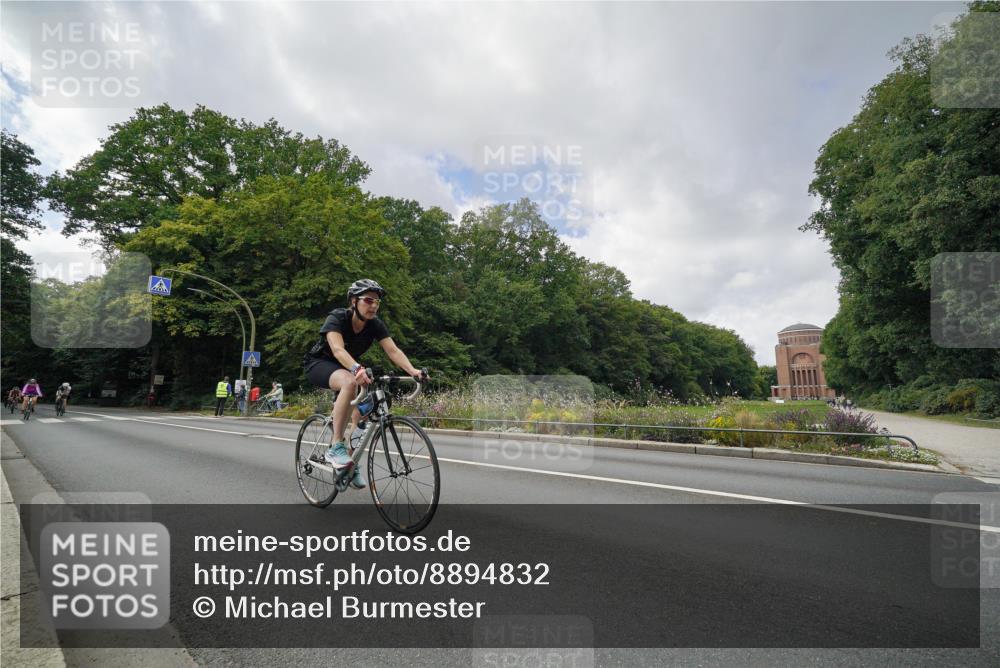 14.09.2025 - Stadtparktriathlon Michael Burmester http://msf.ph/oto/8894832 14.09.2025 12:39:00 Radfahren 1248, 1281, 1294, 1316, 1344, 1369, 1370 meine-sportfotos.de