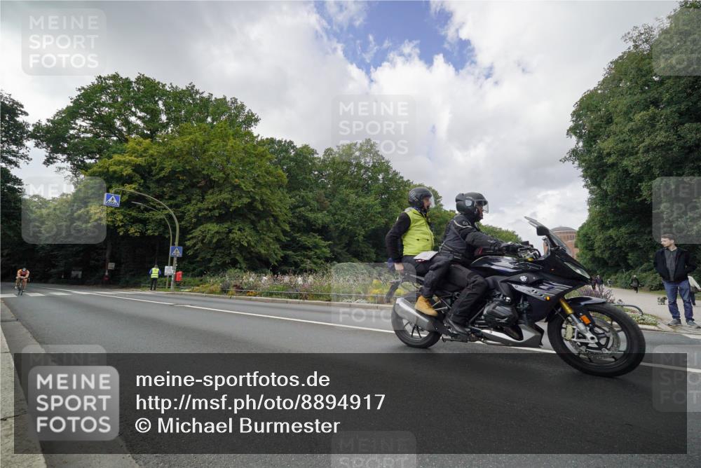 14.09.2025 - Stadtparktriathlon Michael Burmester http://msf.ph/oto/8894917 14.09.2025 12:42:15 Radfahren 1236, 1297, 1411 meine-sportfotos.de