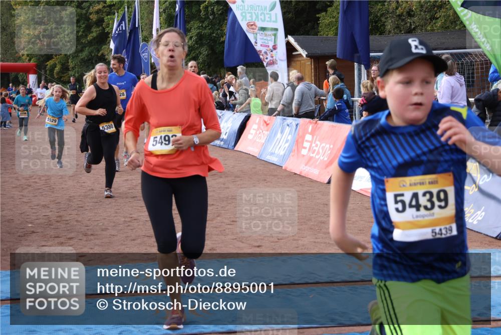 14.09.2025 - Airport Race Strokosch-Dieckow http://msf.ph/oto/8895001 14.09.2025 12:13:06 Ziel 16, 624, 1213, 1663, 4156, 5267, 5345, 5380, 5439, 5493, 5528, 5529 meine-sportfotos.de