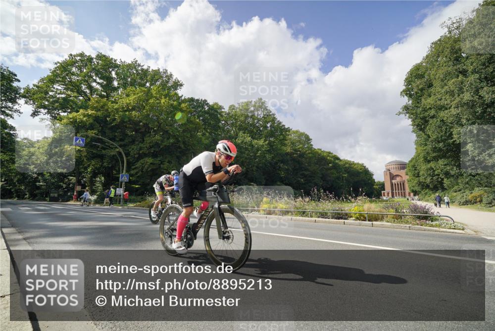 14.09.2025 - Stadtparktriathlon Michael Burmester http://msf.ph/oto/8895213 14.09.2025 12:54:47 Radfahren 1342, 1353, 1419, 1469, 1504 meine-sportfotos.de