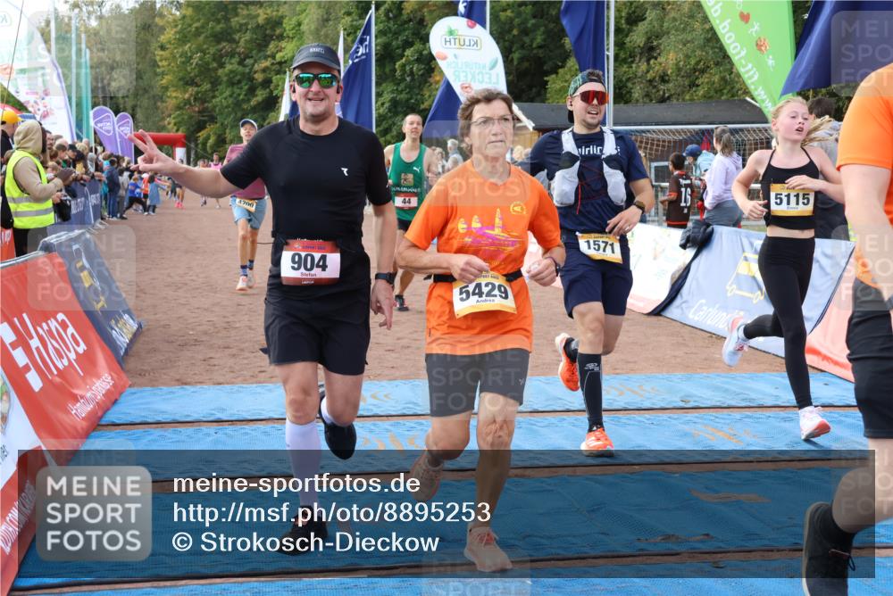 14.09.2025 - Airport Race Strokosch-Dieckow http://msf.ph/oto/8895253 14.09.2025 12:14:04 Ziel 44, 904, 1571, 4035, 4046, 4166, 4200, 5115, 5381, 5429, 5537 meine-sportfotos.de