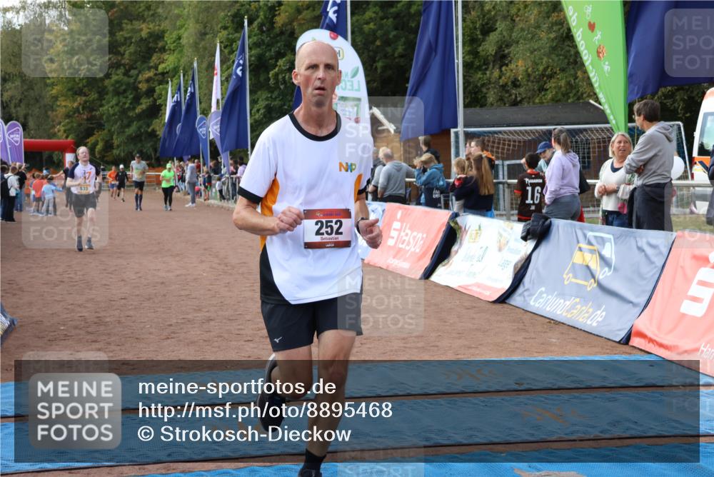 14.09.2025 - Airport Race Strokosch-Dieckow http://msf.ph/oto/8895468 14.09.2025 12:14:42 Ziel 252, 533, 862, 5518 meine-sportfotos.de