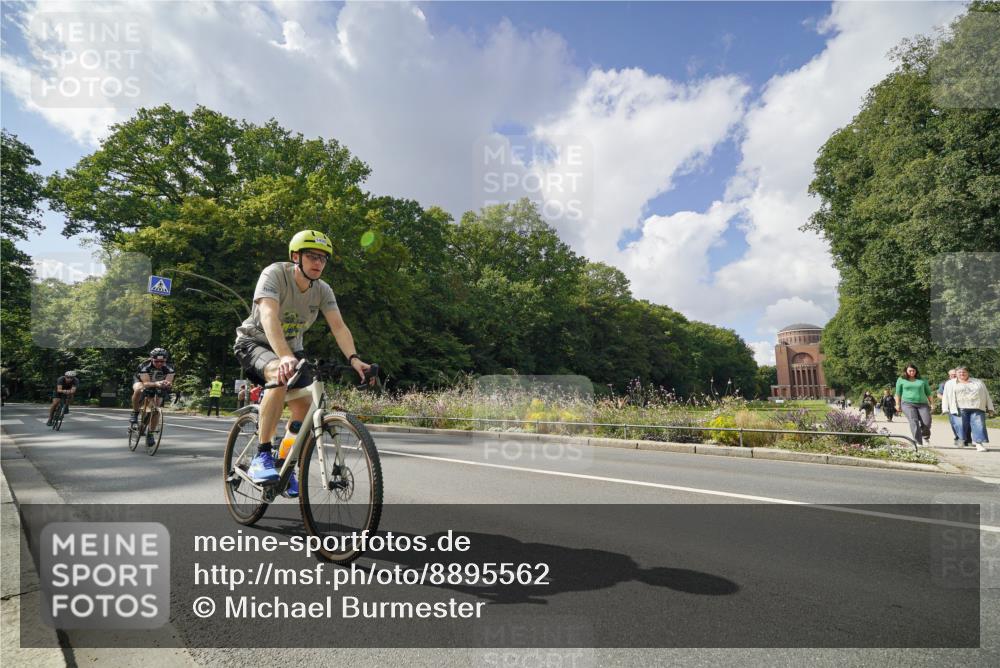 14.09.2025 - Stadtparktriathlon Michael Burmester http://msf.ph/oto/8895562 14.09.2025 13:08:43 Radfahren 1368, 1420, 1481, 1496, 1498, 1506, 1514, 1518 meine-sportfotos.de
