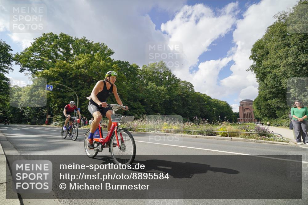 14.09.2025 - Stadtparktriathlon Michael Burmester http://msf.ph/oto/8895584 14.09.2025 13:09:29 Radfahren 1343, 1351, 1441, 1454, 1479, 1492 meine-sportfotos.de