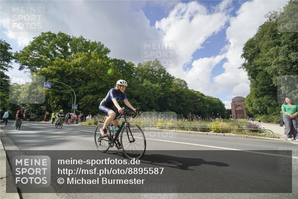 14.09.2025 - Stadtparktriathlon Michael Burmester http://msf.ph/oto/8895587 14.09.2025 13:09:34 Radfahren 1343, 1351, 1441, 1454, 1479, 1492, 1515 meine-sportfotos.de