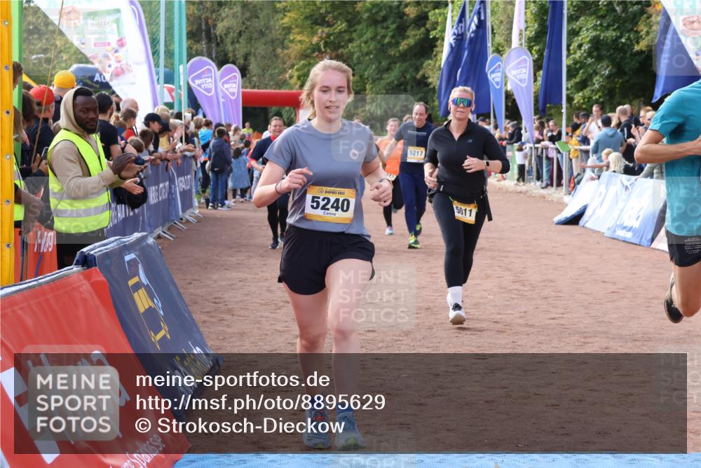 14.09.2025 - Airport Race Strokosch-Dieckow http://msf.ph/oto/8895629 14.09.2025 12:15:22 Ziel 596, 730, 836, 938, 1275, 4060, 5011, 5107, 5209, 5217, 5240, 5263, 5443 meine-sportfotos.de