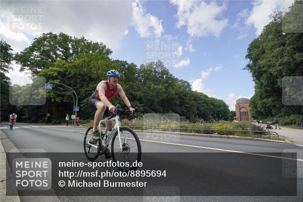 14.09.2025 - Stadtparktriathlon Michael Burmester http://msf.ph/oto/8895694 14.09.2025 13:15:17 Radfahren 1451, 1456, 1471, 1514, 1538 meine-sportfotos.de