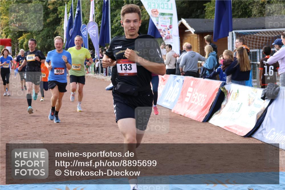 14.09.2025 - Airport Race Strokosch-Dieckow http://msf.ph/oto/8895699 14.09.2025 12:15:37 Ziel 133, 605, 803, 1262, 5194, 5288, 5425, 5426, 5433, 5516 meine-sportfotos.de