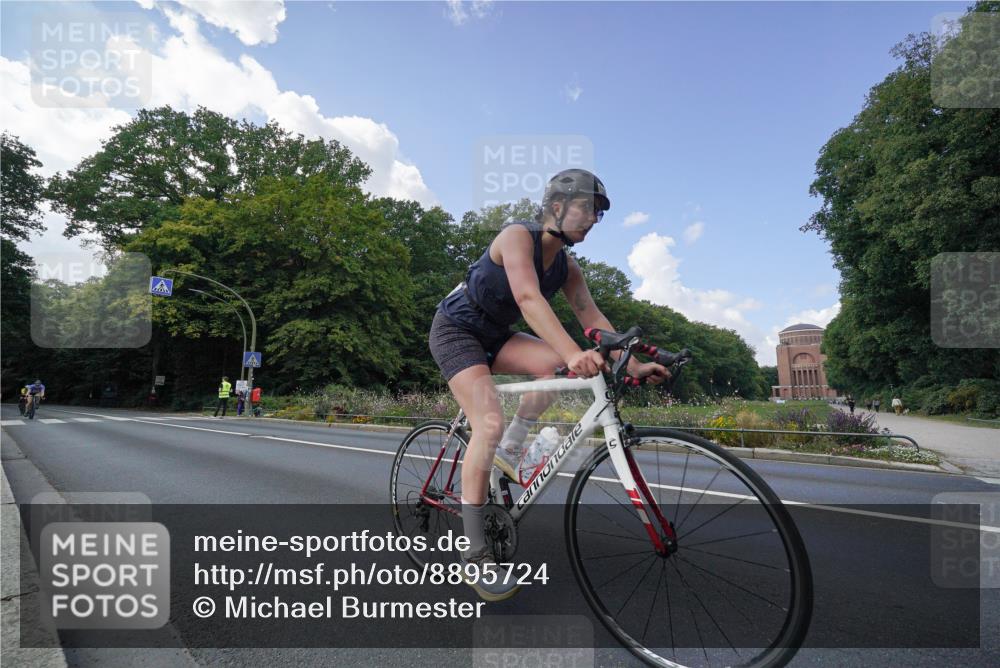 14.09.2025 - Stadtparktriathlon Michael Burmester http://msf.ph/oto/8895724 14.09.2025 13:17:05 Radfahren 1432, 1460, 1462, 1477, 1532, 1559 meine-sportfotos.de