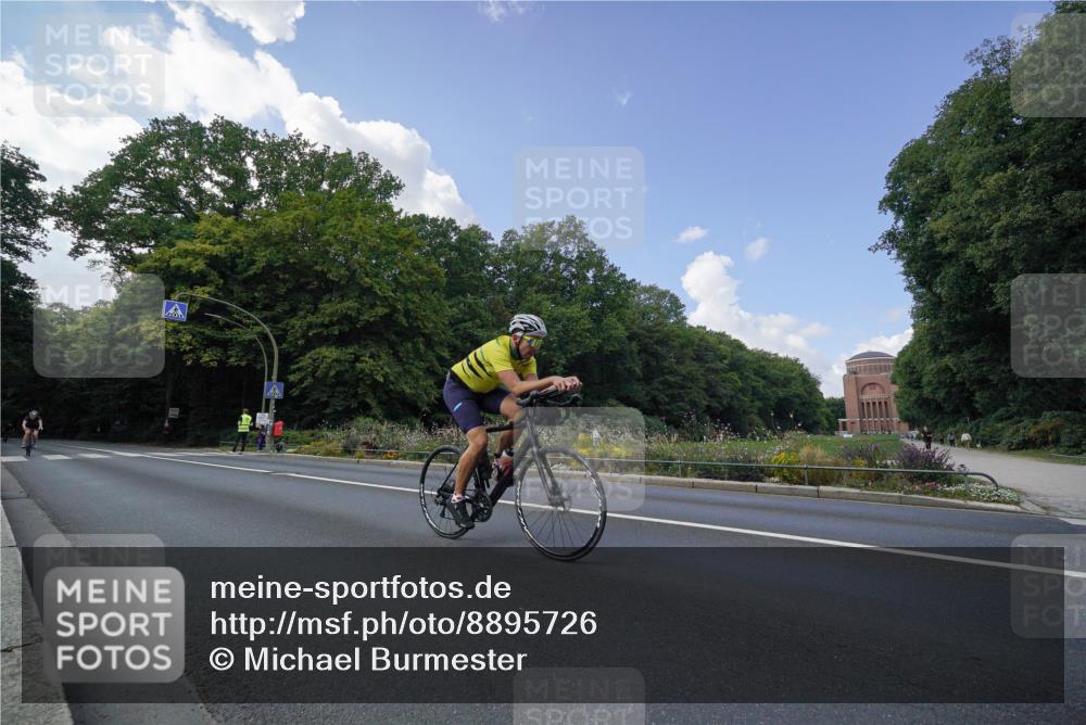 14.09.2025 - Stadtparktriathlon Michael Burmester http://msf.ph/oto/8895726 14.09.2025 13:17:09 Radfahren 1432, 1460, 1462, 1477, 1479, 1559 meine-sportfotos.de