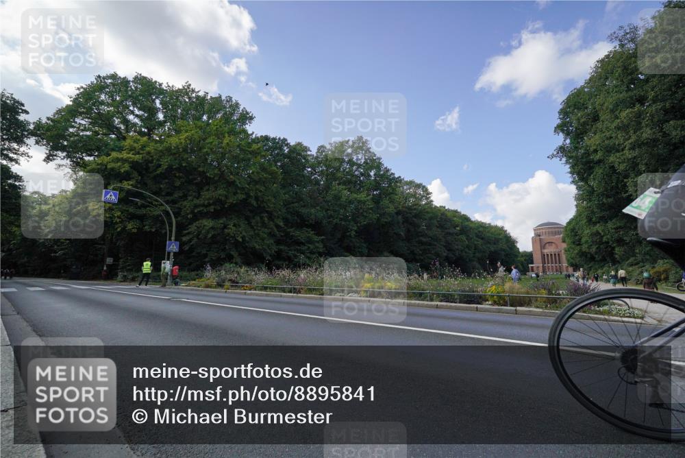 14.09.2025 - Stadtparktriathlon Michael Burmester http://msf.ph/oto/8895841 14.09.2025 13:21:46 Radfahren 1469, 1495, 1514, 1538, 1564, 1614, 1617 meine-sportfotos.de