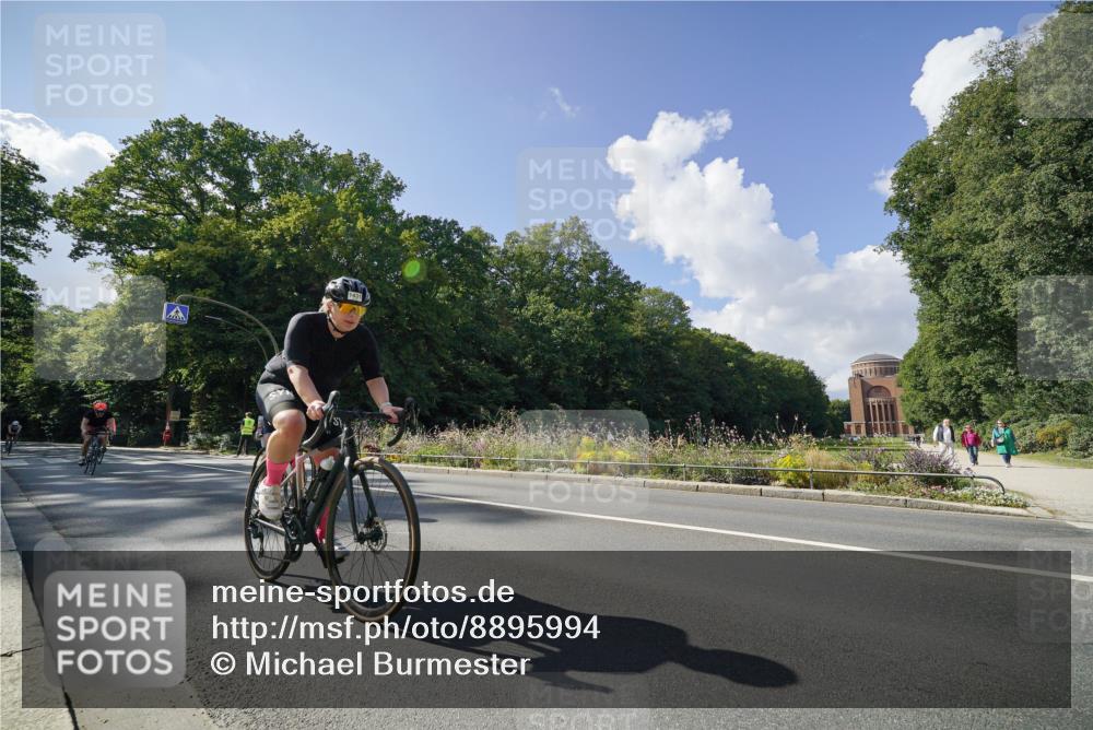 14.09.2025 - Stadtparktriathlon Michael Burmester http://msf.ph/oto/8895994 14.09.2025 13:27:20 Radfahren 1426, 1431, 1489, 1513, 1519, 1581, 1607 meine-sportfotos.de