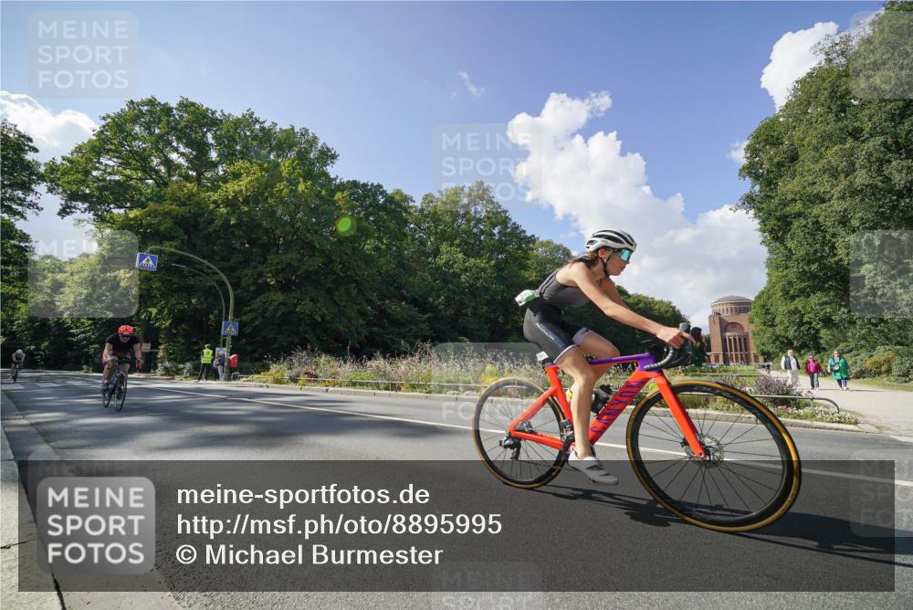 14.09.2025 - Stadtparktriathlon Michael Burmester http://msf.ph/oto/8895995 14.09.2025 13:27:21 Radfahren 1426, 1431, 1513, 1519, 1581, 1607 meine-sportfotos.de