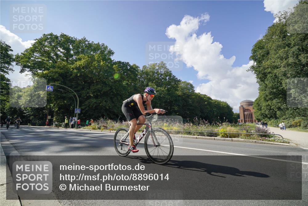 14.09.2025 - Stadtparktriathlon Michael Burmester http://msf.ph/oto/8896014 14.09.2025 13:28:15 Radfahren 1422, 1438, 1439, 1538, 1539, 1578, 1616 meine-sportfotos.de