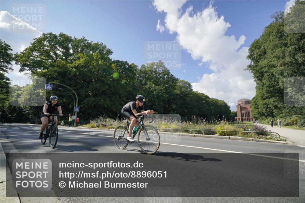 14.09.2025 - Stadtparktriathlon Michael Burmester http://msf.ph/oto/8896051 14.09.2025 13:29:48 Radfahren 1430, 1434, 1435, 1483, 1528, 1610 meine-sportfotos.de