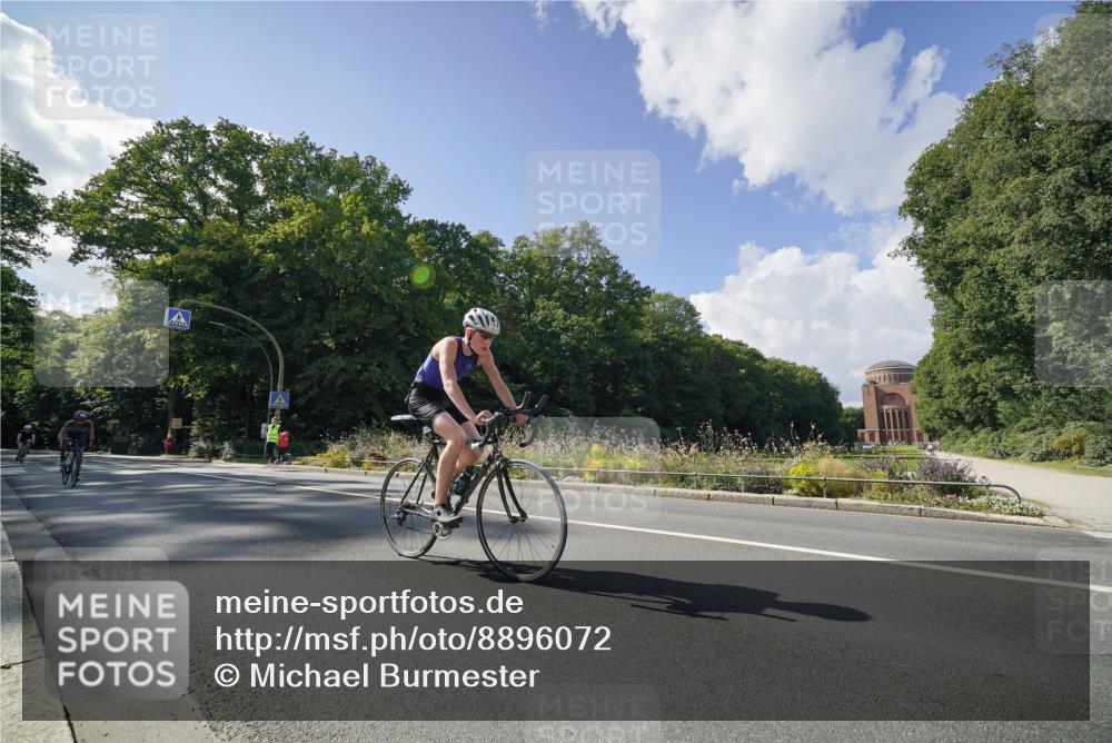 14.09.2025 - Stadtparktriathlon Michael Burmester http://msf.ph/oto/8896072 14.09.2025 13:31:03 Radfahren 1451, 1520, 1543, 1545, 1551, 1584, 1599 meine-sportfotos.de