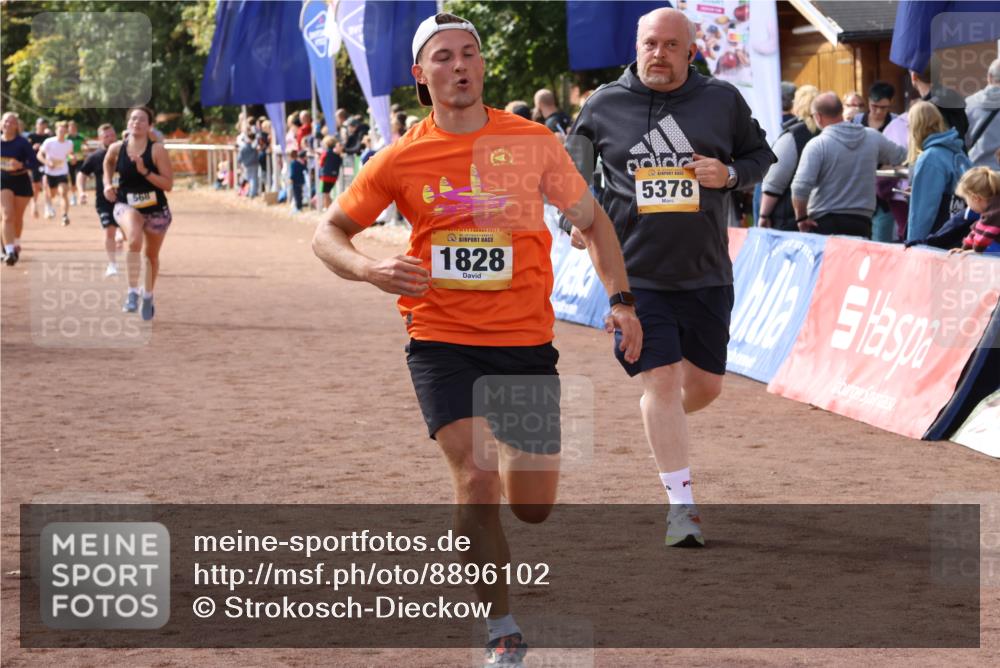 14.09.2025 - Airport Race Strokosch-Dieckow http://msf.ph/oto/8896102 14.09.2025 12:16:47 Ziel 85, 568, 1045, 1245, 1620, 1828, 4027, 5378, 5467, 5526 meine-sportfotos.de