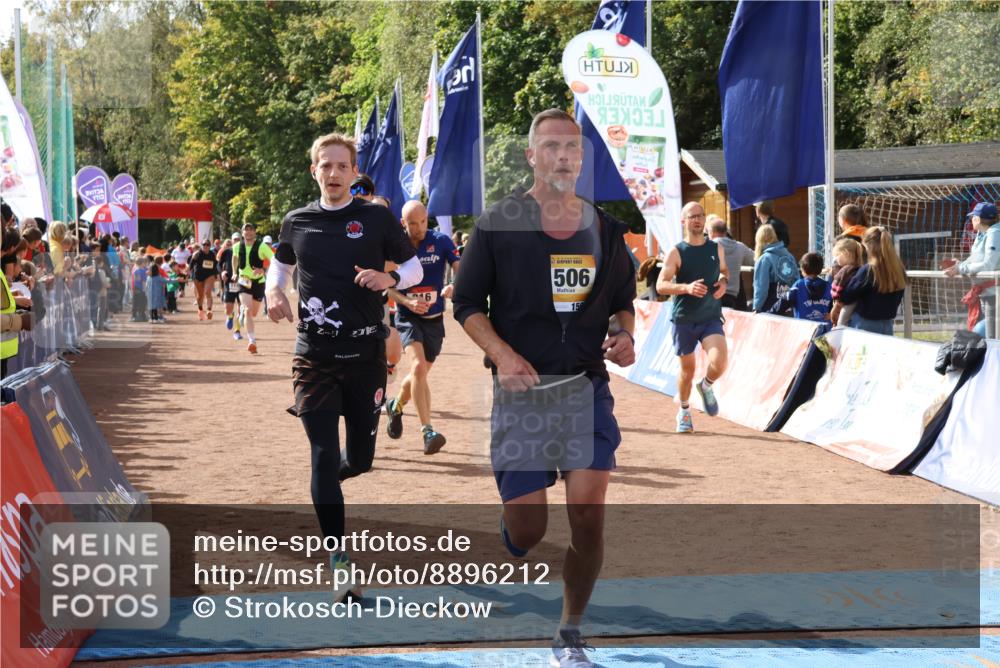 14.09.2025 - Airport Race Strokosch-Dieckow http://msf.ph/oto/8896212 14.09.2025 12:17:16 Ziel 216, 312, 318, 320, 353, 809, 1506, 1673, 1749, 1911, 2019, 2082, 4056, 4072, 5047, 5196, 5532 meine-sportfotos.de