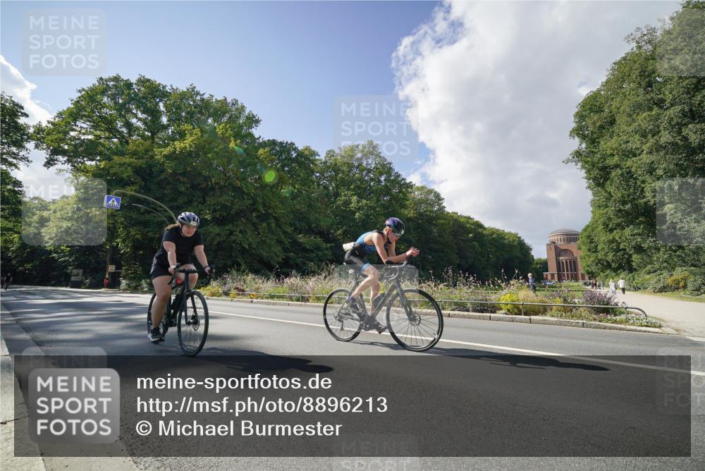 14.09.2025 - Stadtparktriathlon Michael Burmester http://msf.ph/oto/8896213 14.09.2025 13:39:02 Radfahren 1434, 1435, 1483, 1487, 1546, 1554 meine-sportfotos.de