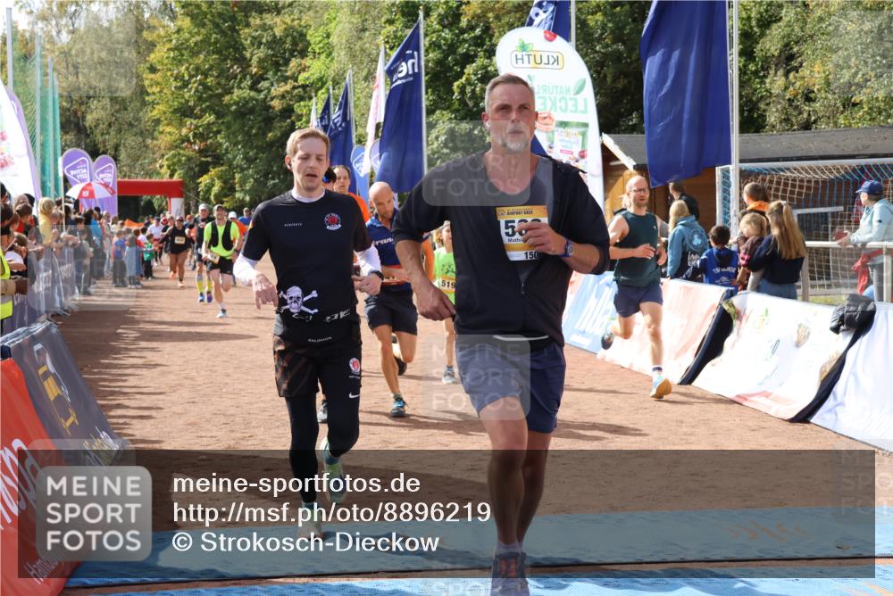 14.09.2025 - Airport Race Strokosch-Dieckow http://msf.ph/oto/8896219 14.09.2025 12:17:16 Ziel 216, 312, 318, 320, 353, 809, 1506, 1673, 1749, 1911, 2019, 2082, 4056, 4072, 5047, 5196, 5532 meine-sportfotos.de