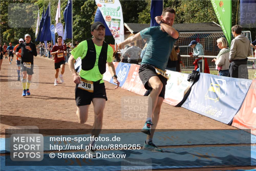 14.09.2025 - Airport Race Strokosch-Dieckow http://msf.ph/oto/8896265 14.09.2025 12:17:21 Ziel 216, 312, 318, 353, 648, 809, 827, 1673, 1749, 1911, 2082, 4045, 4224, 5196, 5442, 5532 meine-sportfotos.de