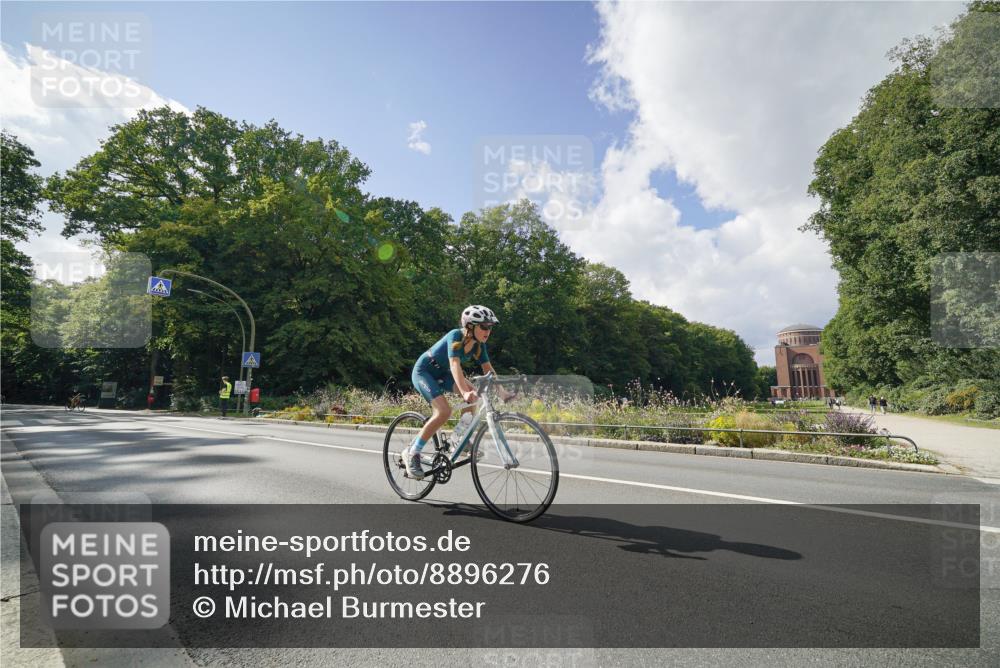 14.09.2025 - Stadtparktriathlon Michael Burmester http://msf.ph/oto/8896276 14.09.2025 13:44:38 Radfahren 1630, 1637, 1638, 1639, 1646, 1647, 1661, 1673, 1677, 1678 meine-sportfotos.de