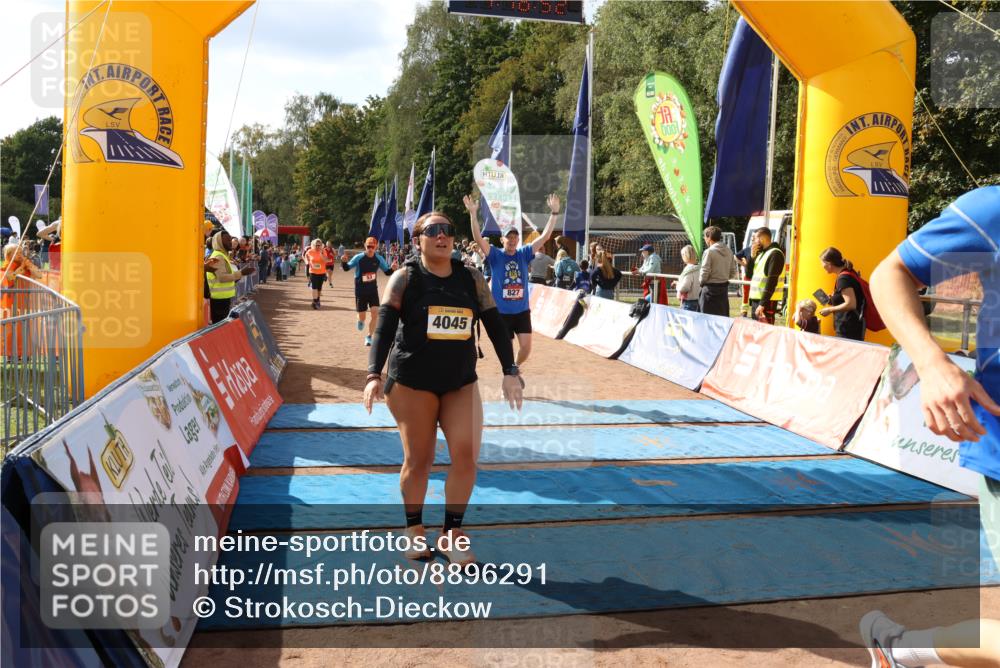 14.09.2025 - Airport Race Strokosch-Dieckow http://msf.ph/oto/8896291 14.09.2025 12:17:29 Ziel 53, 353, 648, 799, 827, 4045, 4224, 5120, 5396, 5442 meine-sportfotos.de