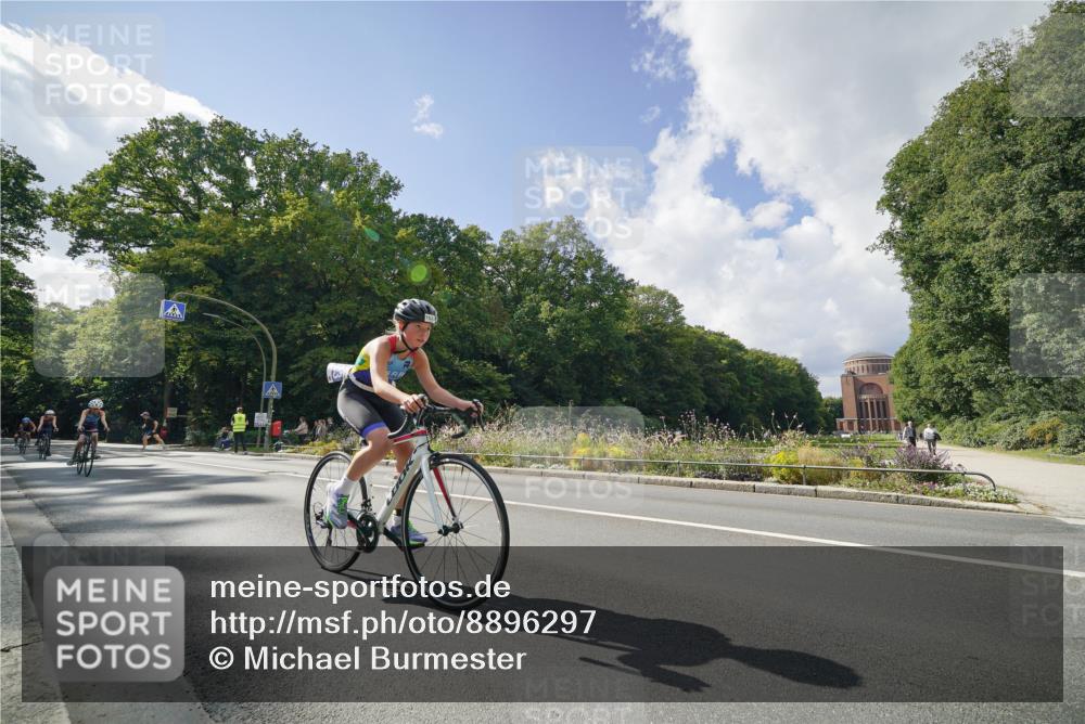 14.09.2025 - Stadtparktriathlon Michael Burmester http://msf.ph/oto/8896297 14.09.2025 13:45:16 Radfahren 1623, 1640, 1649, 1653, 1686 meine-sportfotos.de