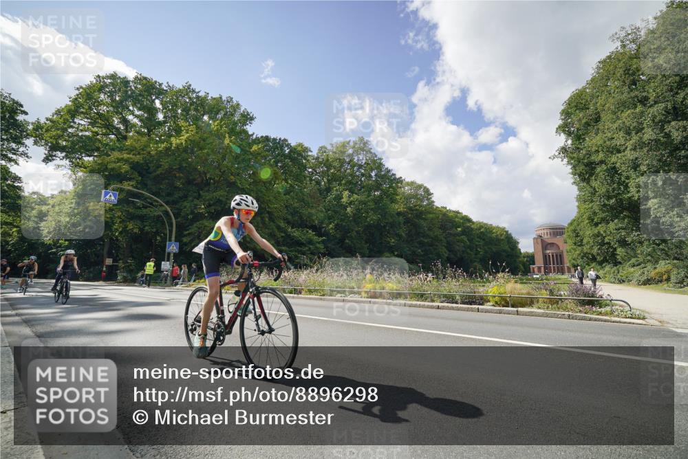 14.09.2025 - Stadtparktriathlon Michael Burmester http://msf.ph/oto/8896298 14.09.2025 13:45:18 Radfahren 1623, 1634, 1640, 1643, 1645, 1649, 1653, 1686 meine-sportfotos.de