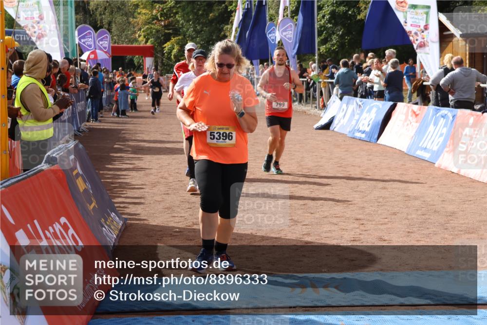 14.09.2025 - Airport Race Strokosch-Dieckow http://msf.ph/oto/8896333 14.09.2025 12:17:35 Ziel 53, 756, 799, 1838, 5120, 5396, 5486 meine-sportfotos.de