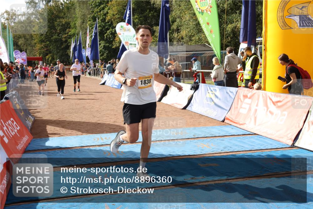 14.09.2025 - Airport Race Strokosch-Dieckow http://msf.ph/oto/8896360 14.09.2025 12:17:44 Ziel 77, 756, 1112, 1149, 1838, 4199, 5017, 5360 meine-sportfotos.de