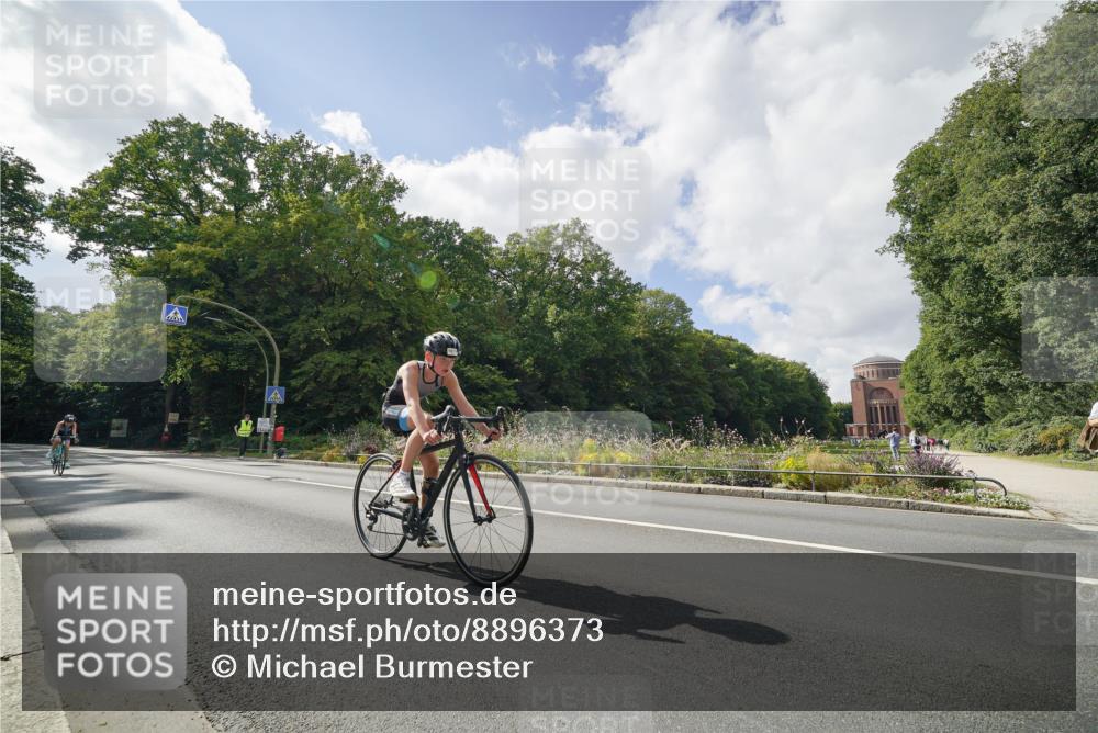 14.09.2025 - Stadtparktriathlon Michael Burmester http://msf.ph/oto/8896373 14.09.2025 13:52:59 Radfahren 1623, 1627, 1644, 1656, 1671, 1679 meine-sportfotos.de