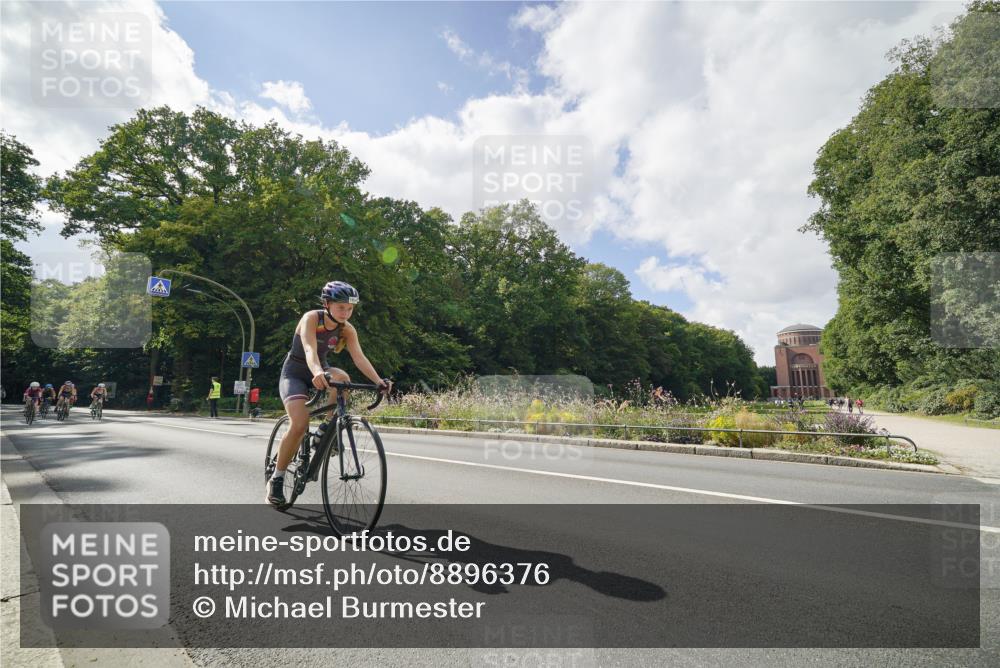 14.09.2025 - Stadtparktriathlon Michael Burmester http://msf.ph/oto/8896376 14.09.2025 13:53:26 Radfahren 1475, 1631, 1634, 1640, 1643, 1648, 1649, 1653, 1686 meine-sportfotos.de