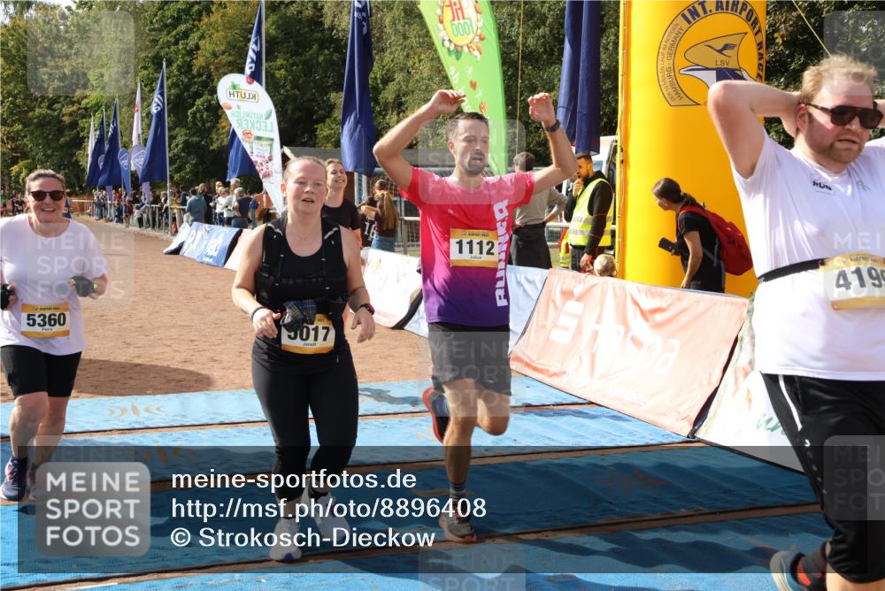 14.09.2025 - Airport Race Strokosch-Dieckow http://msf.ph/oto/8896408 14.09.2025 12:17:50 Ziel 77, 868, 871, 1112, 1149, 4105, 4199, 5017, 5222, 5360 meine-sportfotos.de