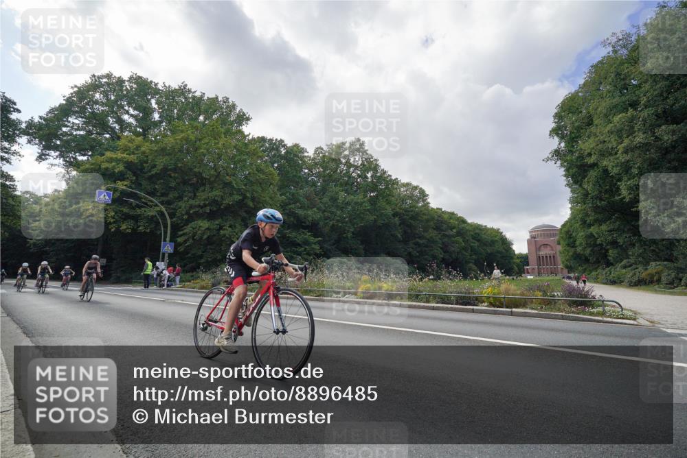 14.09.2025 - Stadtparktriathlon Michael Burmester http://msf.ph/oto/8896485 14.09.2025 14:25:33 Radfahren 1692, 1693, 1707, 1711, 1723, 1724, 1725, 1736, 1739, 1741, 1769, 1771, 1780, 1864 meine-sportfotos.de