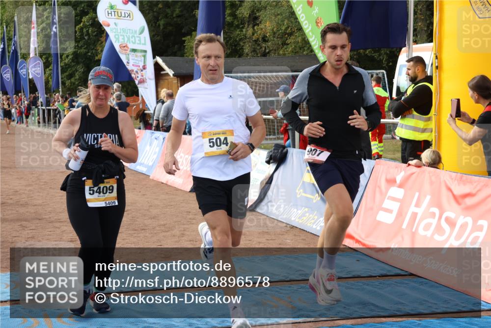 14.09.2025 - Airport Race Strokosch-Dieckow http://msf.ph/oto/8896578 14.09.2025 12:18:47 Ziel 24, 465, 504, 639, 907, 1133, 1189, 1326, 1367, 1892, 1910, 1956, 5223, 5357, 5409 meine-sportfotos.de