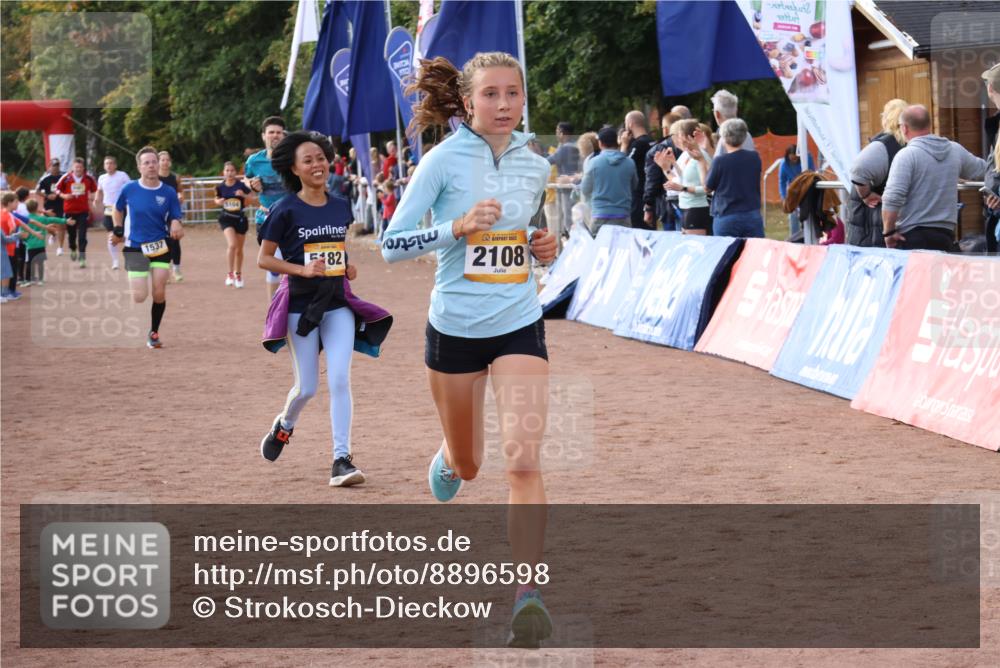 14.09.2025 - Airport Race Strokosch-Dieckow http://msf.ph/oto/8896598 14.09.2025 12:19:06 Ziel 98, 411, 1537, 1867, 2074, 2108, 5182 meine-sportfotos.de