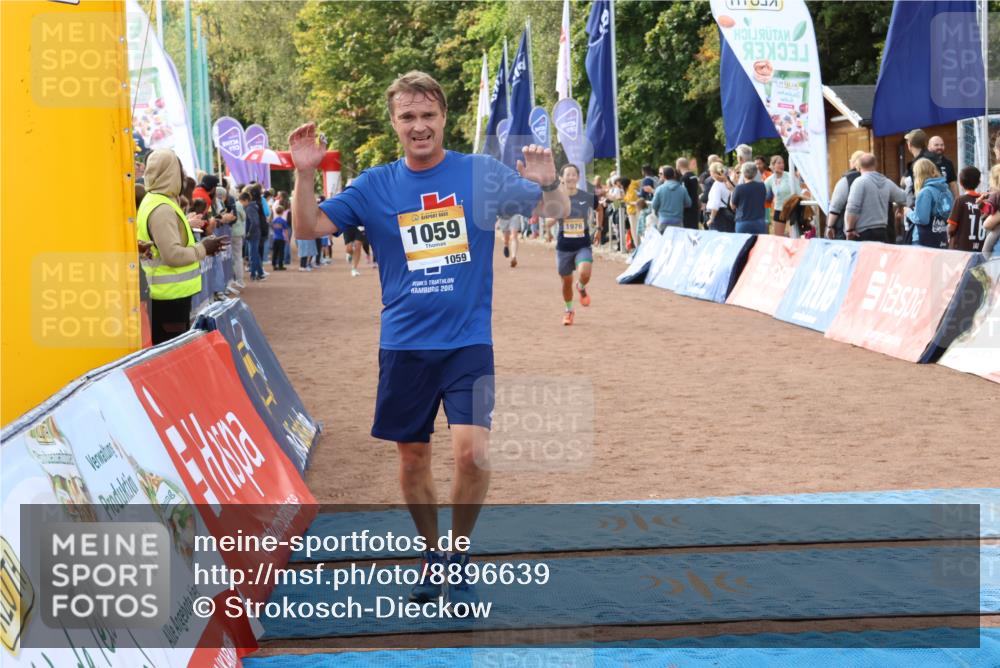 14.09.2025 - Airport Race Strokosch-Dieckow http://msf.ph/oto/8896639 14.09.2025 12:19:35 Ziel 74, 257, 706, 746, 1050, 1059, 1373, 1976, 4055, 5189, 5356 meine-sportfotos.de