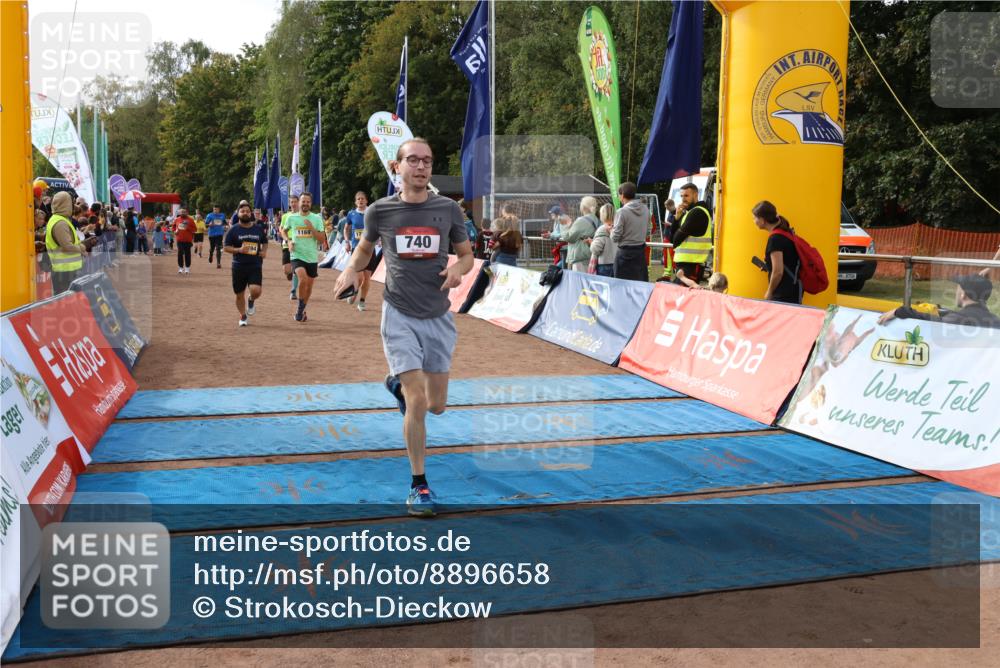 14.09.2025 - Airport Race Strokosch-Dieckow http://msf.ph/oto/8896658 14.09.2025 12:19:54 Ziel 2, 26, 62, 595, 740, 776, 1169, 1274, 1720, 5058, 5210, 5394, 5422 meine-sportfotos.de