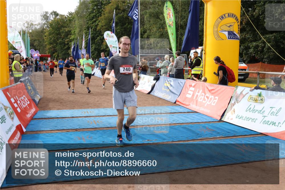 14.09.2025 - Airport Race Strokosch-Dieckow http://msf.ph/oto/8896660 14.09.2025 12:19:54 Ziel 2, 26, 62, 595, 740, 776, 1169, 1274, 1720, 5058, 5210, 5394, 5422 meine-sportfotos.de