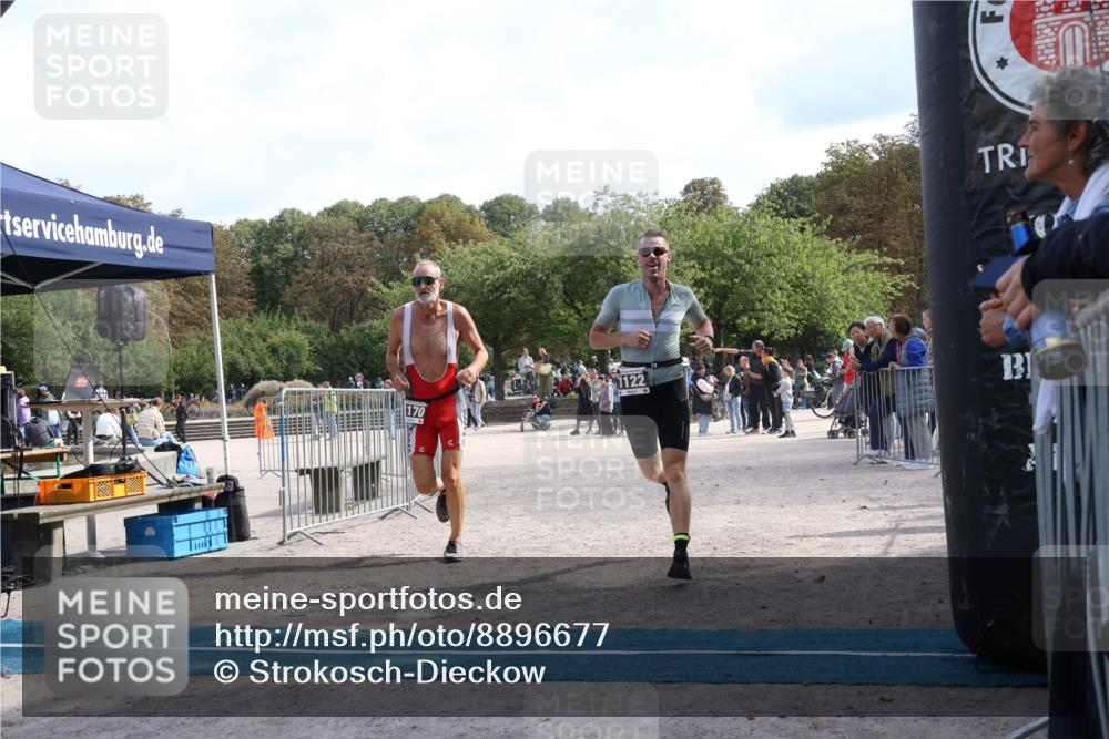14.09.2025 - Stadtparktriathlon Strokosch-Dieckow http://msf.ph/oto/8896677 14.09.2025 13:00:19 Ziel 1122, 1170 meine-sportfotos.de