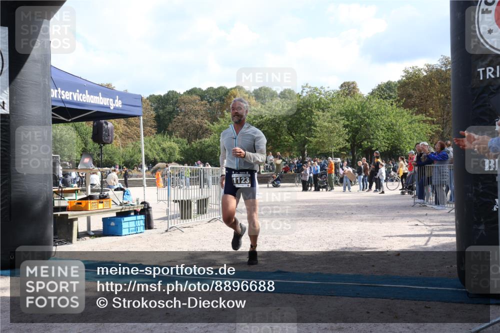 14.09.2025 - Stadtparktriathlon Strokosch-Dieckow http://msf.ph/oto/8896688 14.09.2025 13:00:41 Ziel 1123 meine-sportfotos.de