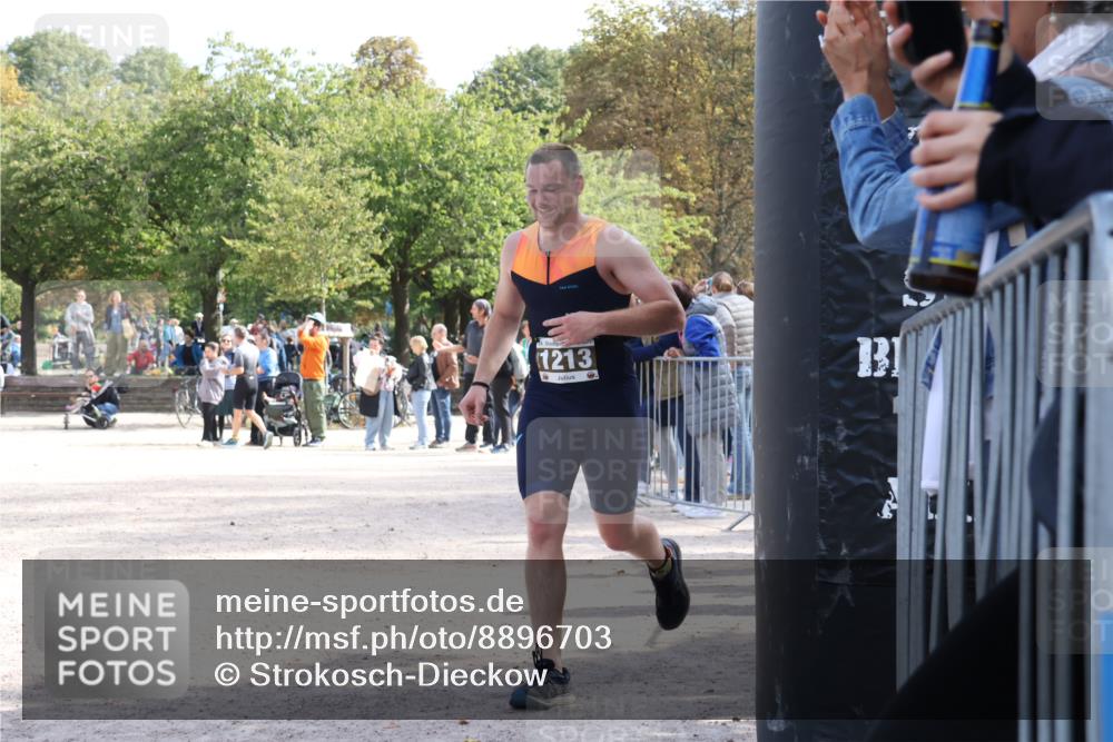 14.09.2025 - Stadtparktriathlon Strokosch-Dieckow http://msf.ph/oto/8896703 14.09.2025 13:01:11 Ziel 1184, 1213 meine-sportfotos.de