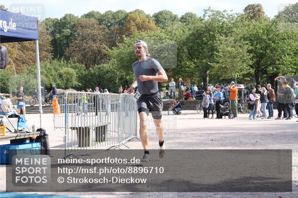 14.09.2025 - Stadtparktriathlon Strokosch-Dieckow http://msf.ph/oto/8896710 14.09.2025 13:01:15 Ziel 1184, 1199, 1213 meine-sportfotos.de