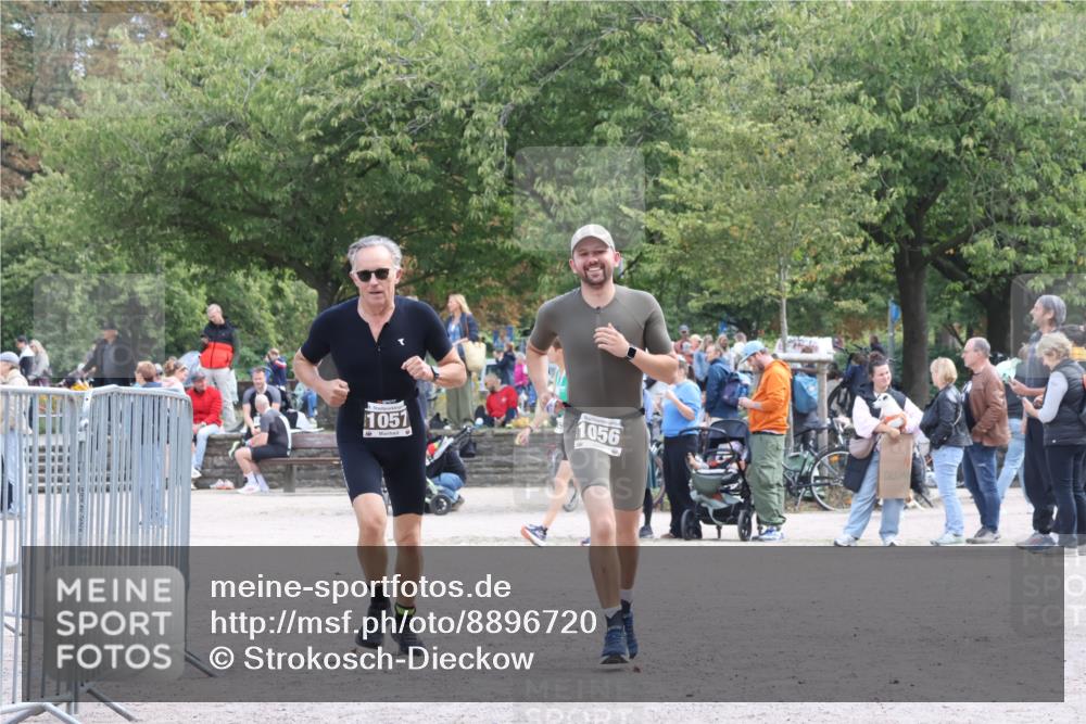 14.09.2025 - Stadtparktriathlon Strokosch-Dieckow http://msf.ph/oto/8896720 14.09.2025 13:01:49 Ziel 1057 meine-sportfotos.de