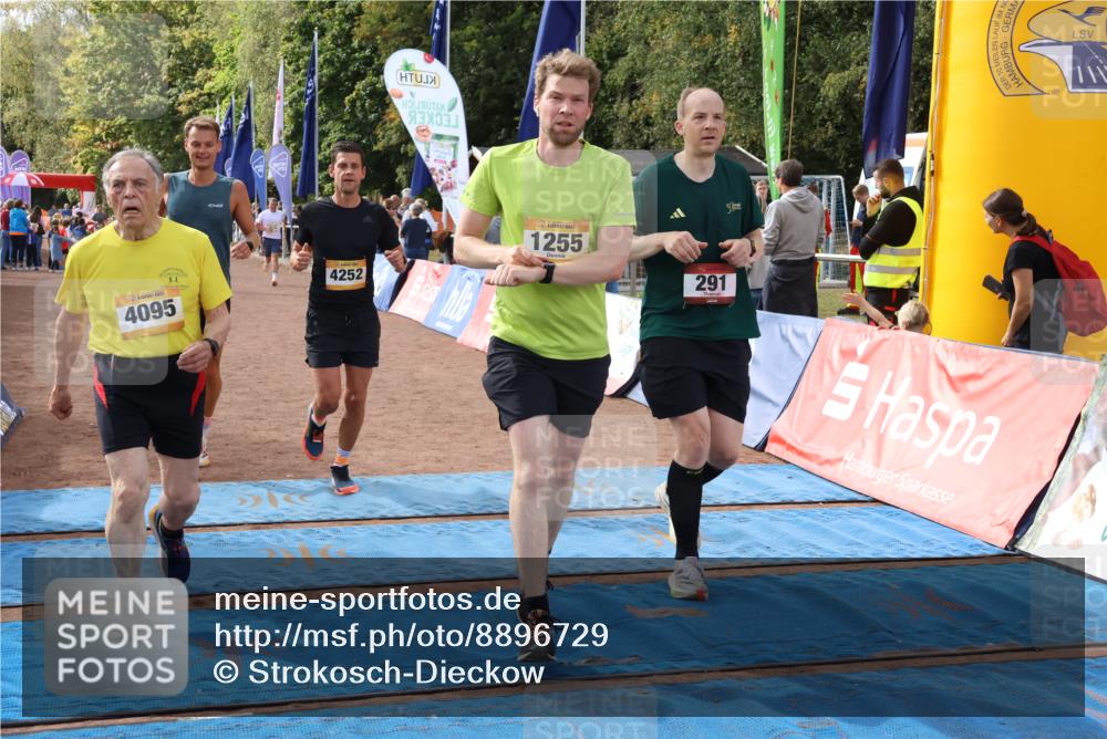 14.09.2025 - Airport Race Strokosch-Dieckow http://msf.ph/oto/8896729 14.09.2025 12:20:05 Ziel 26, 291, 595, 700, 1028, 1255, 1274, 4095, 4244, 4252, 5314 meine-sportfotos.de