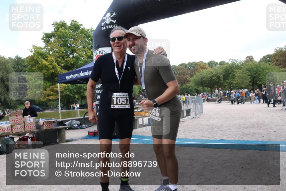 14.09.2025 - Stadtparktriathlon Strokosch-Dieckow http://msf.ph/oto/8896739 14.09.2025 13:02:20 Ziel  meine-sportfotos.de