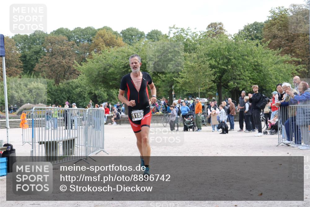 14.09.2025 - Stadtparktriathlon Strokosch-Dieckow http://msf.ph/oto/8896742 14.09.2025 13:02:47 Ziel 1155 meine-sportfotos.de