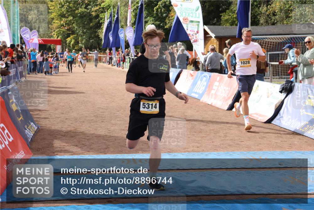 14.09.2025 - Airport Race Strokosch-Dieckow http://msf.ph/oto/8896744 14.09.2025 12:20:10 Ziel 1028, 4244, 4252, 5314 meine-sportfotos.de